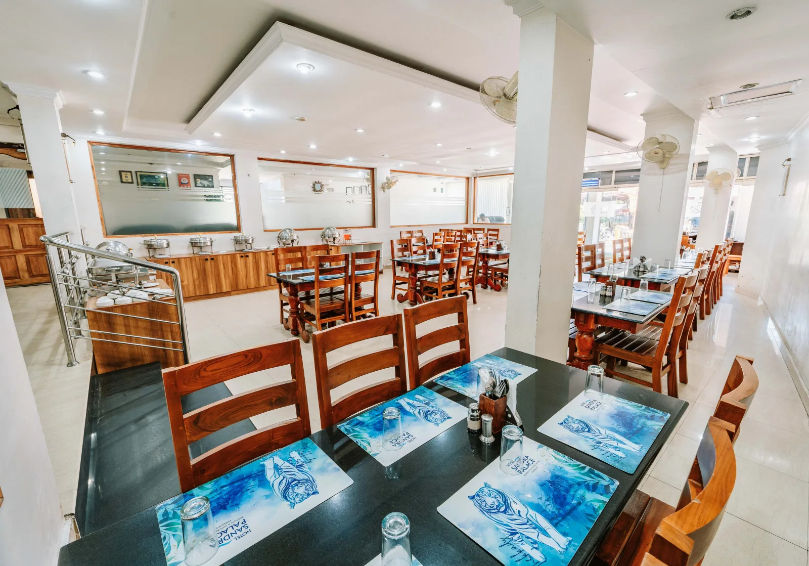 Chemmeen multi-cuisine dining room at Hotel Sandra Palace